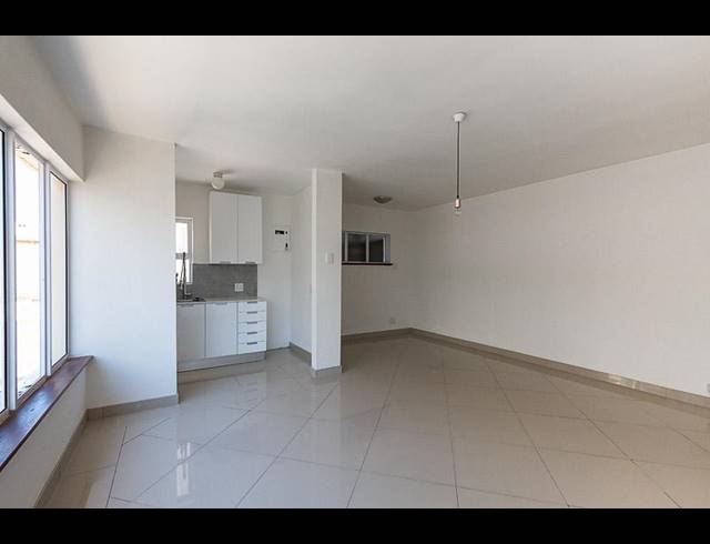 0 BEDROOM APARTMENT FOR SALE IN SEA POINT
